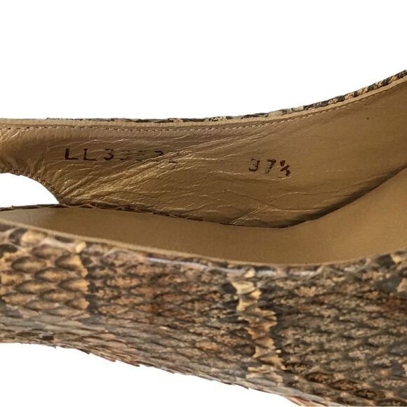 Stuart Weitzman Snakeskin Platform Peep-toe Heels Shoes - Picture 5 of 8